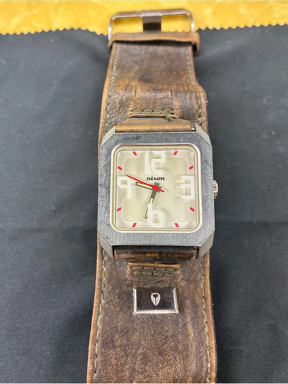Nixon- The Agent Wristwatch